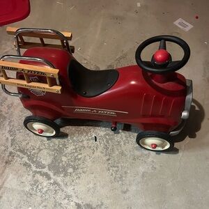 Radio Flyer Red Ride-On Fire Engine Push Car with Steering Wheel